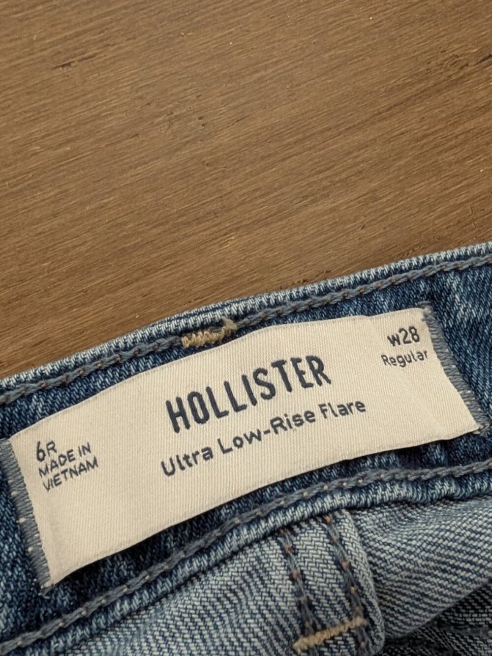 Ultra Low-Rise Medium Wash Flare Jeans - 6R - Picture 4 of 6